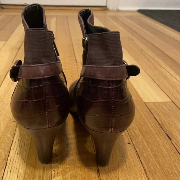 Circa Joan & David Leather Brown Heeled Boots, sz 10M - Picture 4 of 10